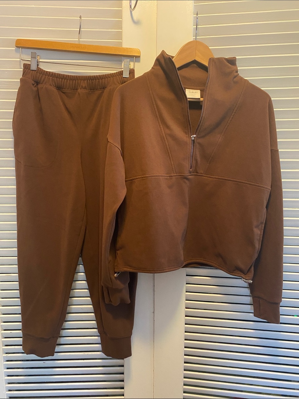 Varley Brown Cropped Half-Zip Sweatshirt & Joggers Set